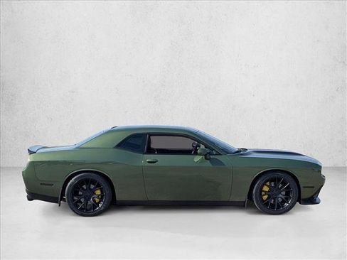 Used 2022 Dodge Challenger R/T w/ Blacktop Package image 4