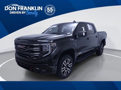 Used 2025 GMC Sierra 1500 AT4 w/ AT4 Premium Package image 1