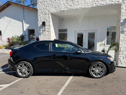 Used 2013 Scion tC image 16