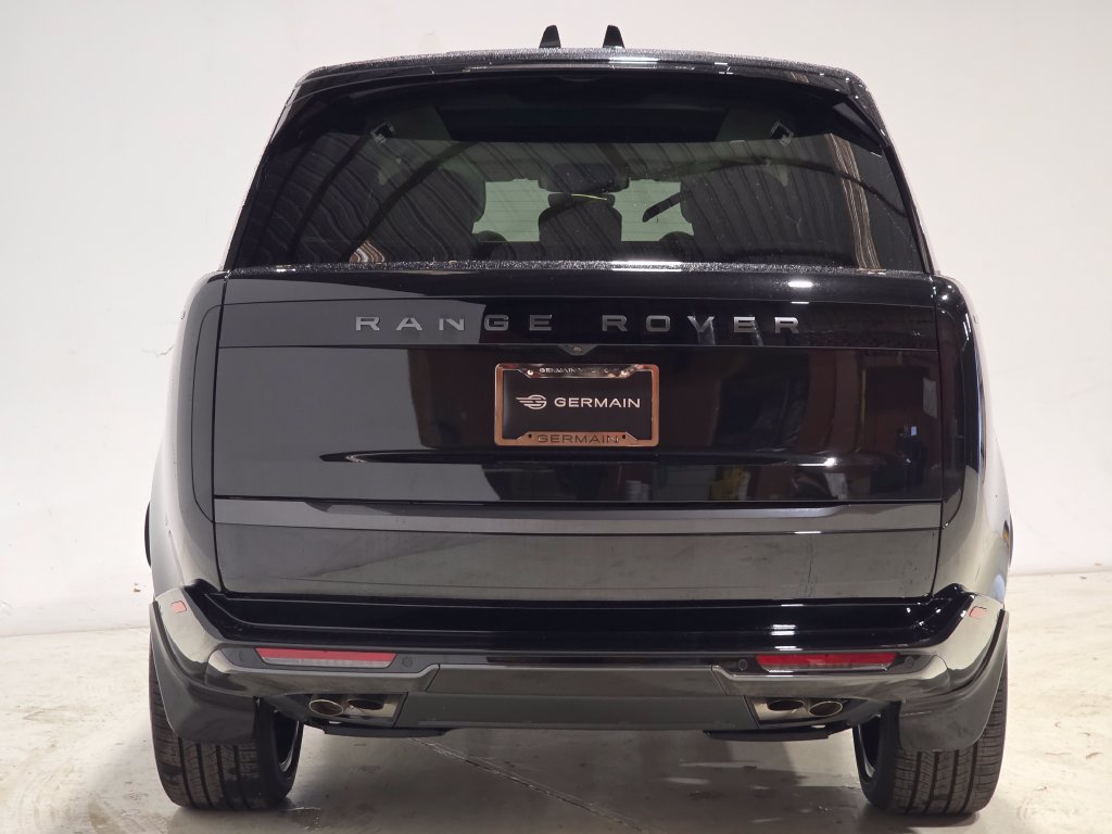 New 2027 Land Rover Range Rover Long Wheelbase SE AWD/4WD image 6