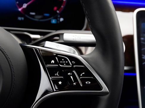 Used 2025 Mercedes-Benz S 580 4MATIC Sedan image 26