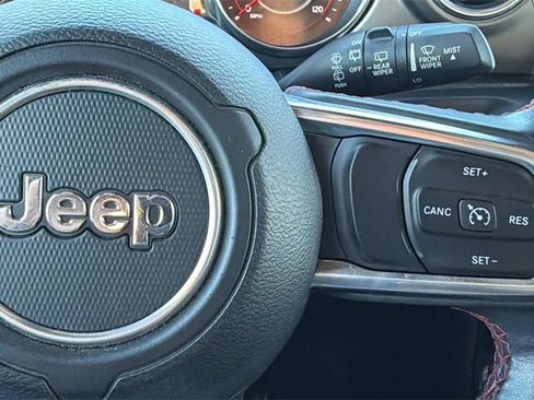 Used 2019 Jeep Wrangler Unlimited Rubicon w/ Cold Weather Group image 28