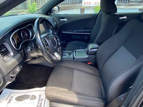 Used 2018 Dodge Charger GT AWD/4WD image 10