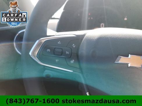 Used 2024 Chevrolet Trax LT w/ Sunroof Package FWD image 32