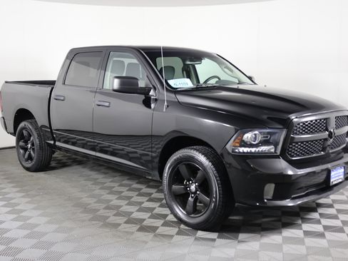 Used 2014 RAM 1500 Express w/ Black Ram 1500 Express Group image 4