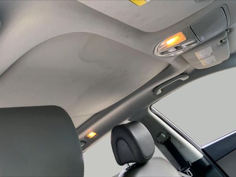 Used 2019 Hyundai Santa Fe XL FWD image 14