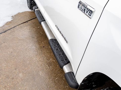 Used 2014 Toyota Tundra SR5 w/ TRD Off Road Package image 12