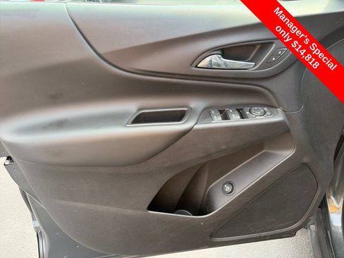 Used 2019 Chevrolet Equinox LT AWD/4WD image 17