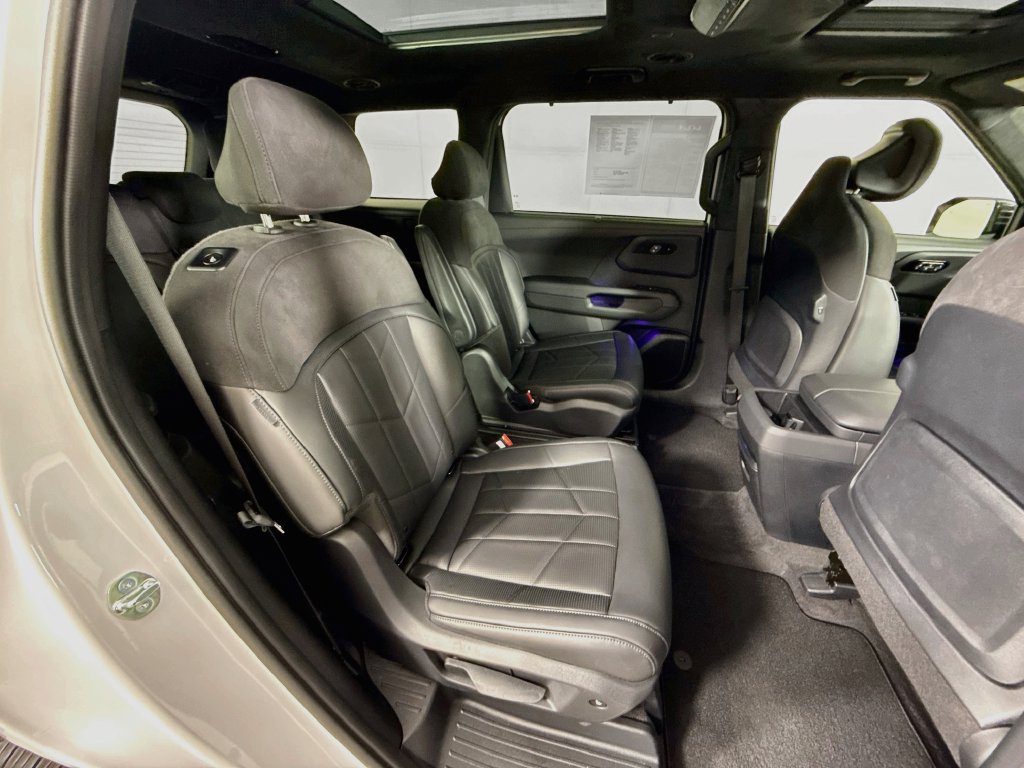 Used 2027 Kia Telluride SX Prestige X-Line AWD/4WD image 35