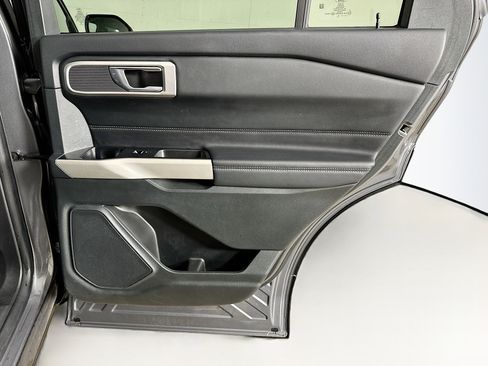 Used 2024 Ford Explorer XLT w/ Equipment Group 202A image 30