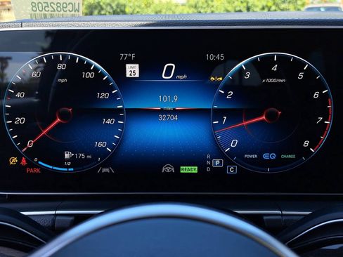 Used 2023 Mercedes-Benz GLS 450 4MATIC image 21