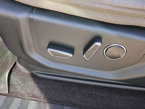 Used 2016 Ford F150 XLT w/ Equipment Group 302A Luxury image 17