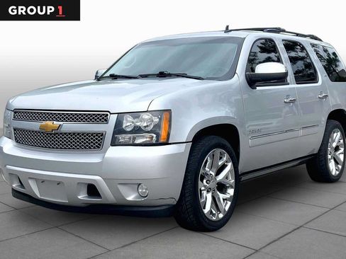 Used 2012 Chevrolet Tahoe LTZ RWD image 1