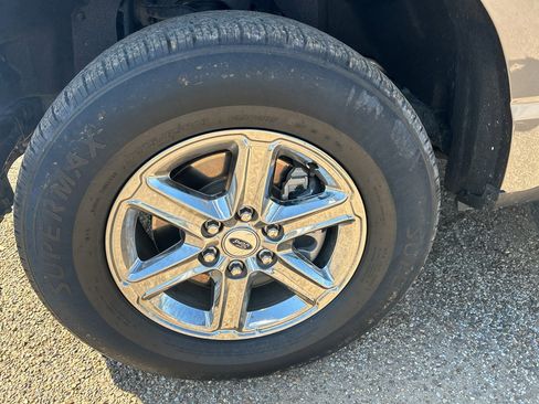 Used 2024 Ford F150 XLT w/ Mobile Office Package image 10