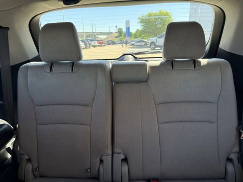 Used 2019 Honda Pilot EX image 20
