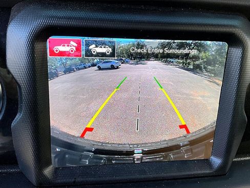 Used 2022 Jeep Wrangler Unlimited Rubicon w/ Trailer Tow Package image 13