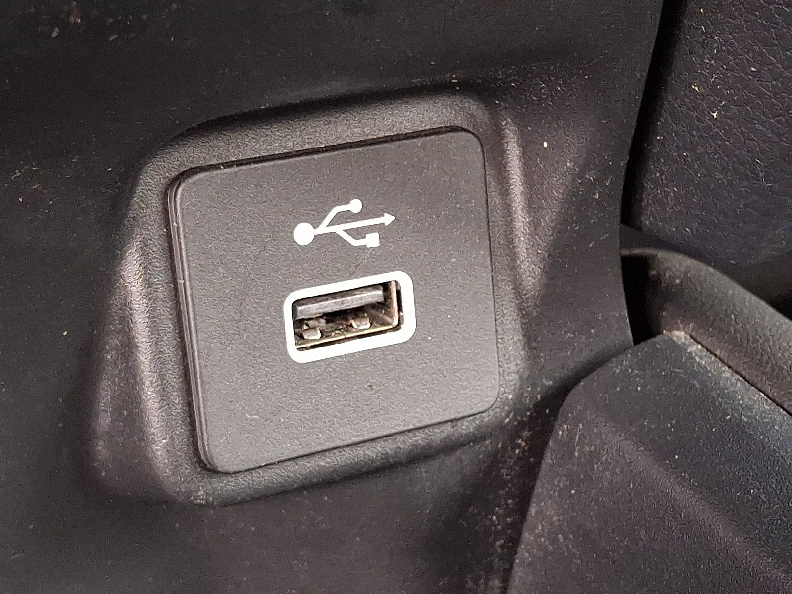 Used 2023 Honda HR-V LX image 23