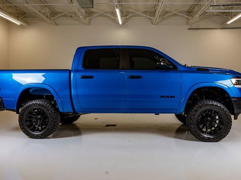 Used 2023 RAM 1500 Big Horn AWD/4WD image 11