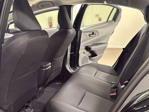 Certified 2025 Toyota Prius LE image 15