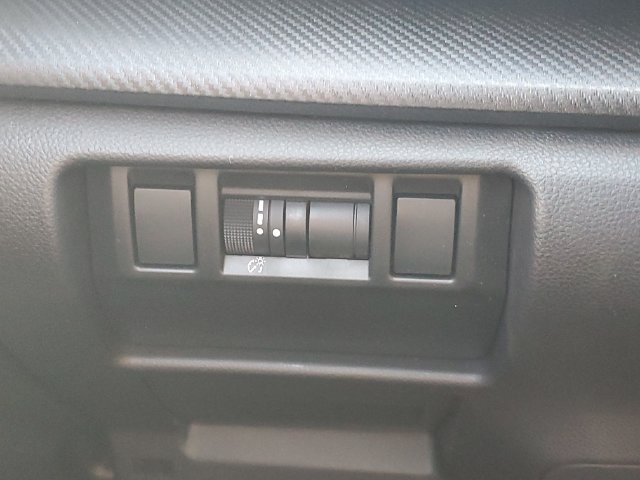 New 2027 Subaru Crosstrek 2.5i Limited AWD/4WD image 19