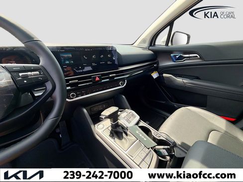 New 2026 Kia Sportage EX FWD image 26