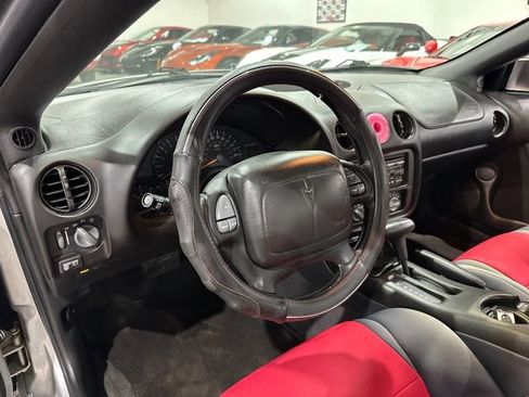 Used 2002 Pontiac Firebird Formula w/ Opt Pkg image 10