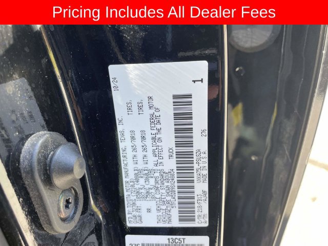 Used 2025 Toyota Tundra SR5 w/ SR5 Convenience Package AWD/4WD image 36