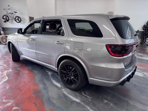 Used 2018 Dodge Durango SRT AWD/4WD image 2