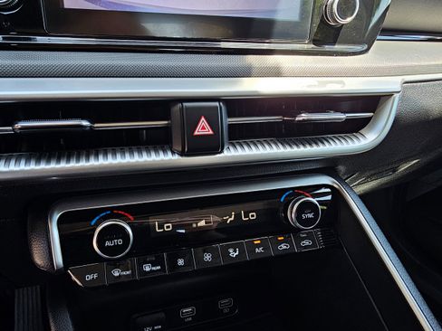 Used 2023 Kia K5 LXS image 13