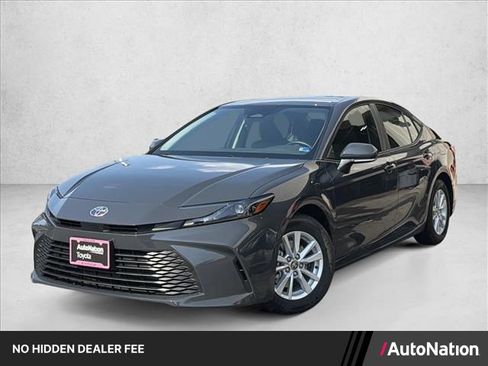 New 2026 Toyota Camry LE FWD image 1