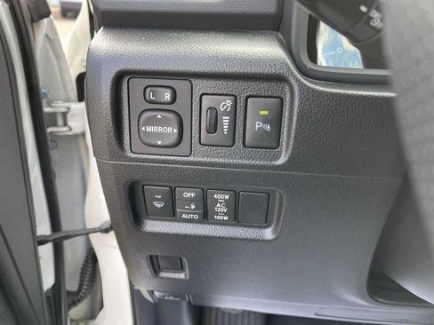 Used 2019 Toyota 4Runner Limited AWD/4WD image 28