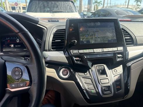 Used 2022 Honda Odyssey Touring image 4