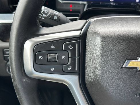 Used 2023 Chevrolet Silverado 1500 LT AWD/4WD image 31