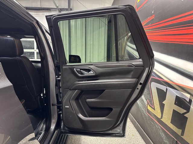 Used 2021 GMC Yukon AT4 w/ Technology Package AWD/4WD image 28