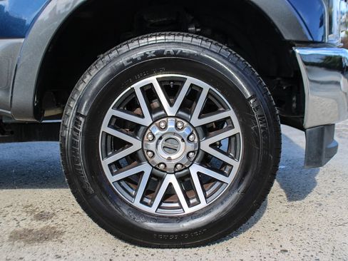 Used 2019 Ford F250 Lariat w/ Lariat Ultimate Package AWD/4WD image 37
