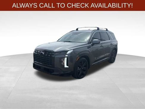 Used 2024 Hyundai Palisade XRT FWD image 3