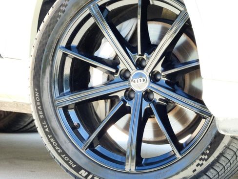 Used 2021 Audi Q7 3.0T Premium Plus AWD/4WD image 22