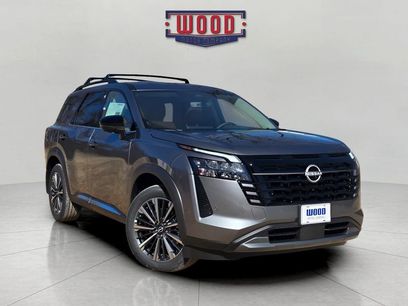 New 2026 Nissan Pathfinder Platinum