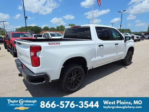 New 2026 Chevrolet Silverado 1500 LT Trail Boss w/ Protection Package AWD/4WD image 9