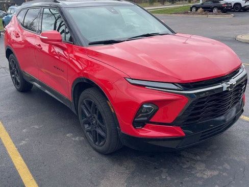 Used 2023 Chevrolet Blazer RS w/ Driver Confidence II Package image 4