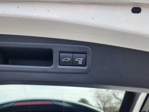 Certified 2025 Lexus RX 350 image 20