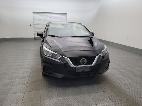 Used 2021 Nissan Versa SV FWD image 14