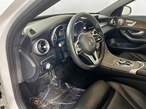 Used 2019 Mercedes-Benz C 300 4MATIC Sedan image 9