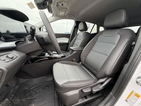 New 2026 Chevrolet Trax LT image 14