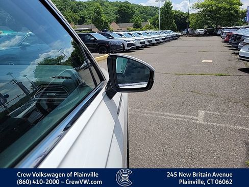 Certified 2022 Volkswagen Tiguan SE AWD/4WD image 34