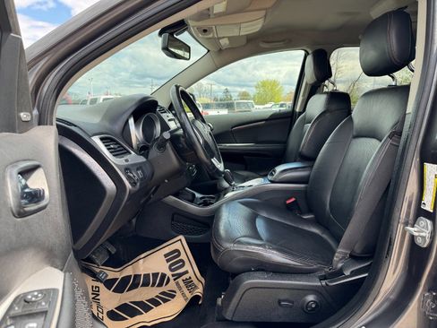 Used 2015 Dodge Journey R/T w/ Flexible Seating Group AWD/4WD image 15