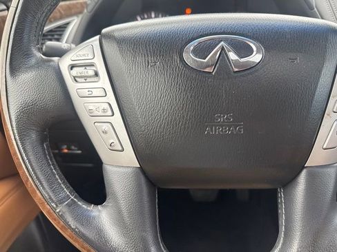 Used 2016 INFINITI QX80 4WD w/ Signature Edition Package image 26