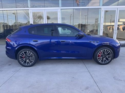 Used 2023 Maserati Grecale Modena image 18