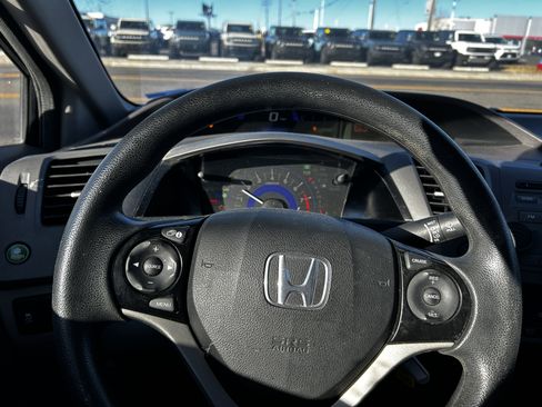 Used 2012 Honda Civic LX image 17