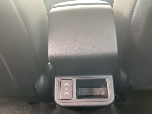 Used 2025 Kia K4 FWD image 10